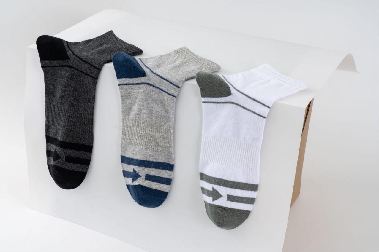 袜子男纯棉短袜夏防臭吸汗中筒袜夏季薄全棉批发男士船袜 新疆棉