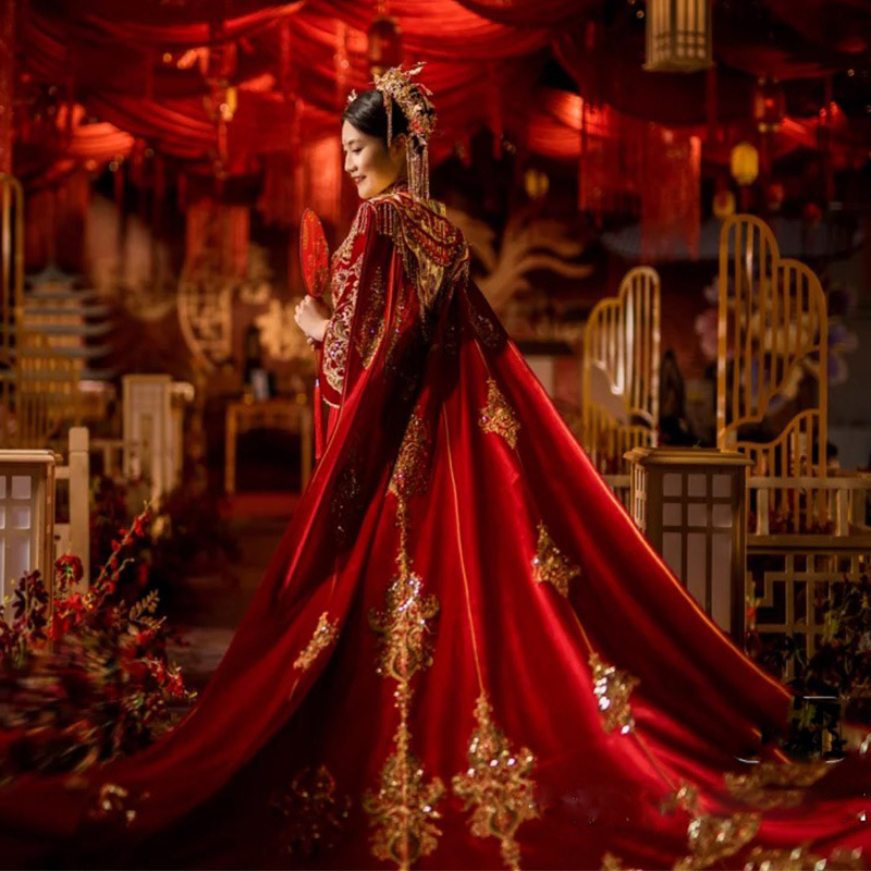 秀禾服新娘2021款中式婚礼长披风古装嫁衣礼服披肩凤冠霞帔大拖尾