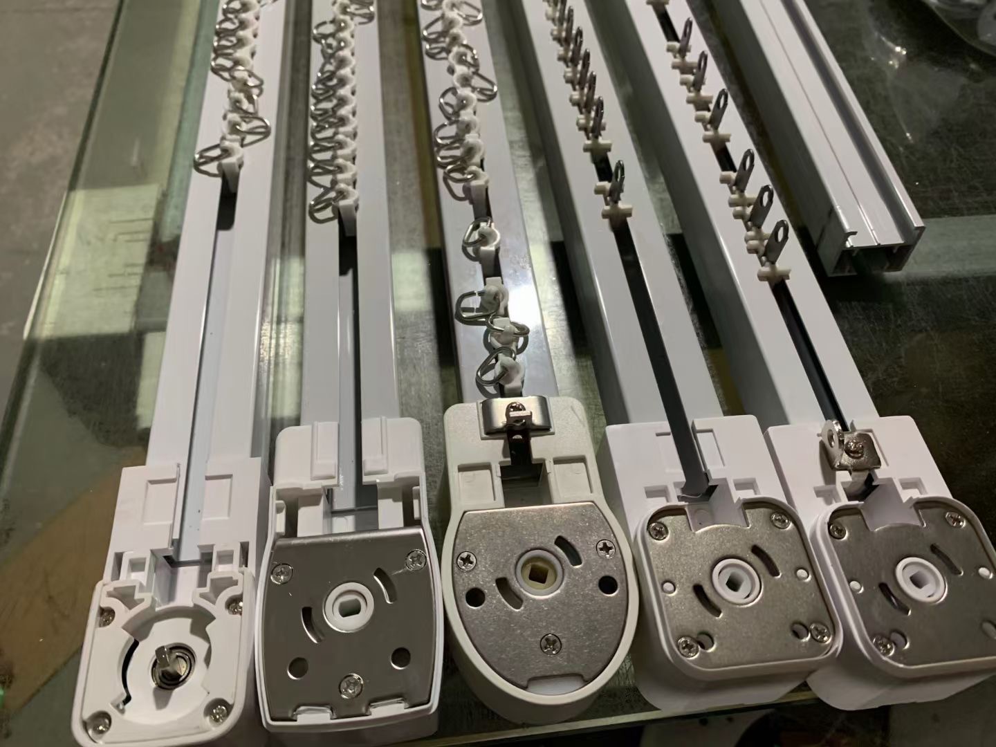 cm工程家用加厚静音轨道智能电动窗帘遥控自动米家天猫涂鸦华为