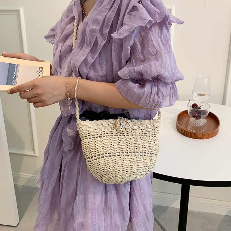 2023 New Rattan Shell Decoration Women's Woven Bag One Shoulder Cross Body Bucket Bag Straw Bag Portable Vegetable Basket Bag