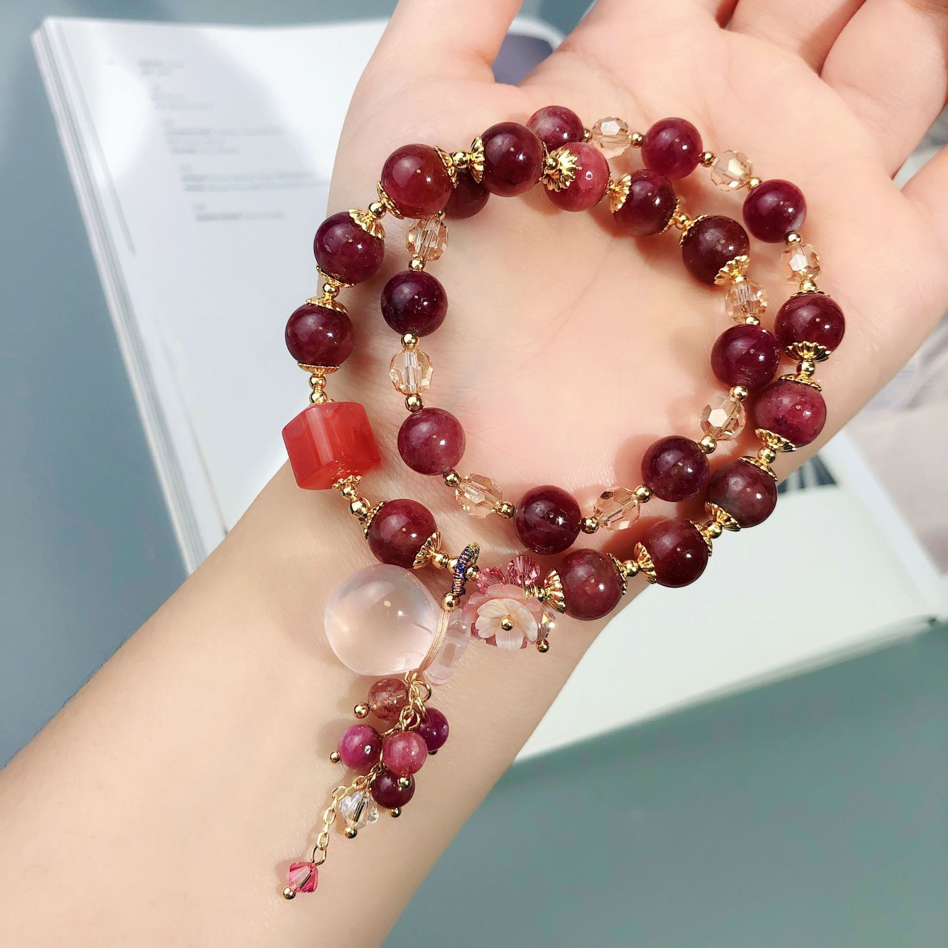 粉色碧玺手链女两圈粉晶福袋吊坠奥地利水晶手串手工饰品串珠配饰