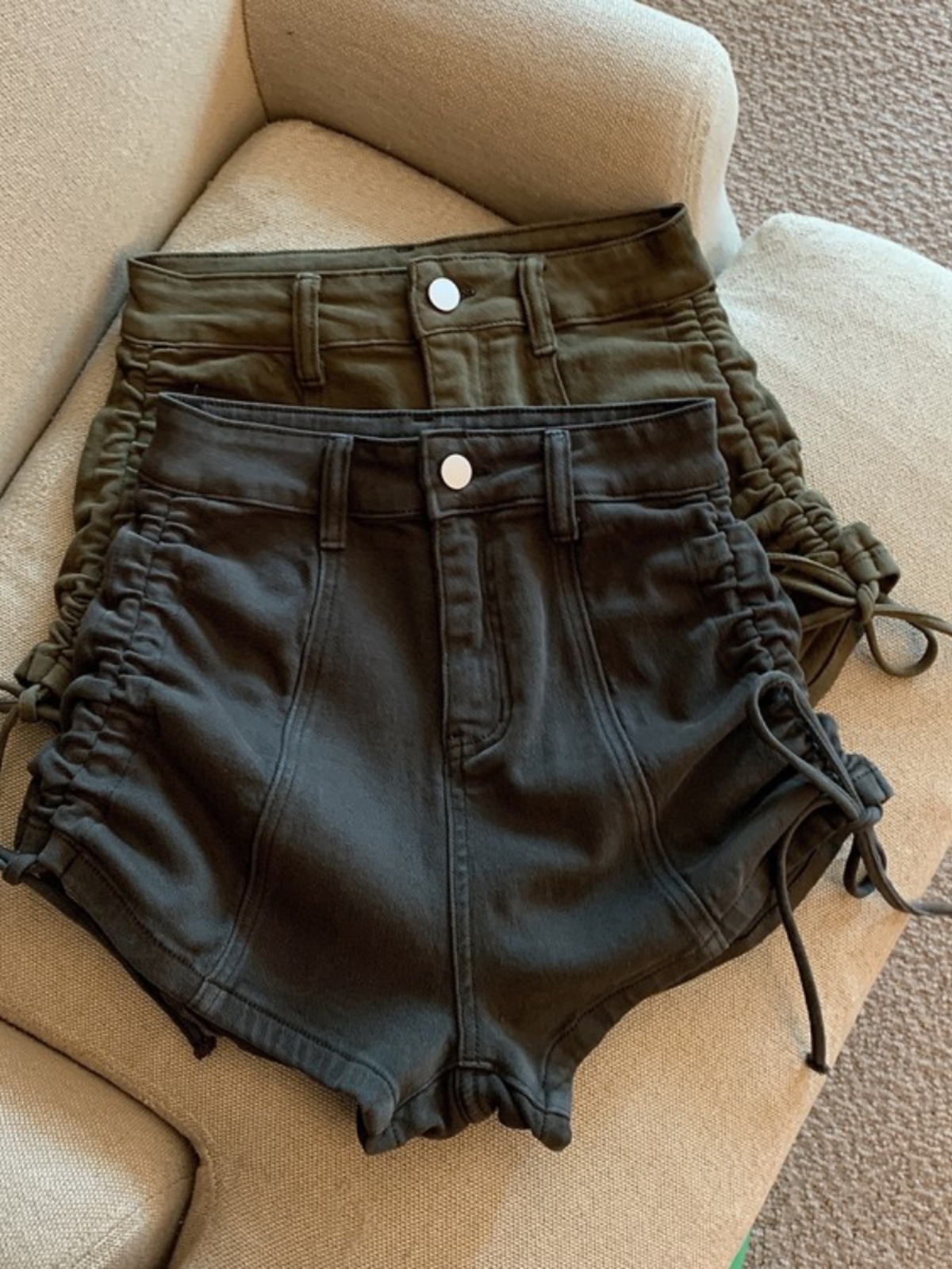 辣妹高腰抽绳牛仔裤女夏季小个子紧身显瘦工装裤短款不规则热裤子