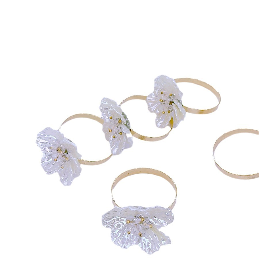 Cross-Border Wedding Pearl Flower and Leaf Napkin Ring DIY Handmade Napkin Ring Hotel Wedding Decoration Napkin Ring Napkin Ring