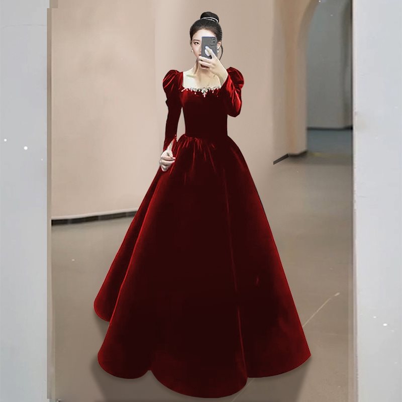 红色敬酒服新娘大气丝绒长袖高级晚礼服女结婚订婚平时可穿小个子