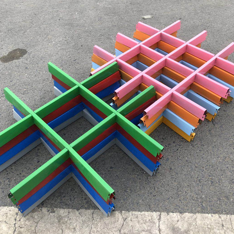 商场彩色铝格栅天花 网格集成扣板吊顶材料 机场铝铁格栅方格吊顶