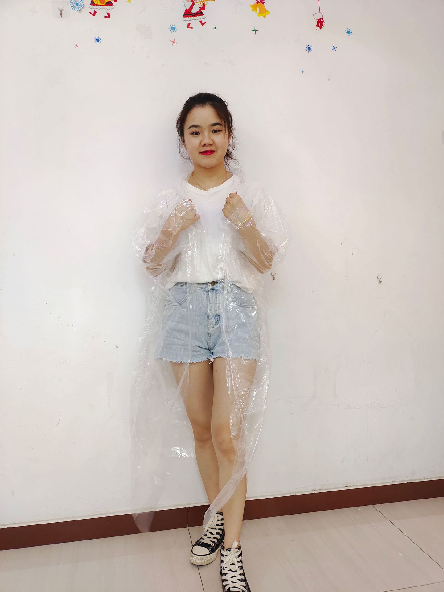 一次性雨衣户外登山旅游成人白色透明100克加厚雨披厂家批发835