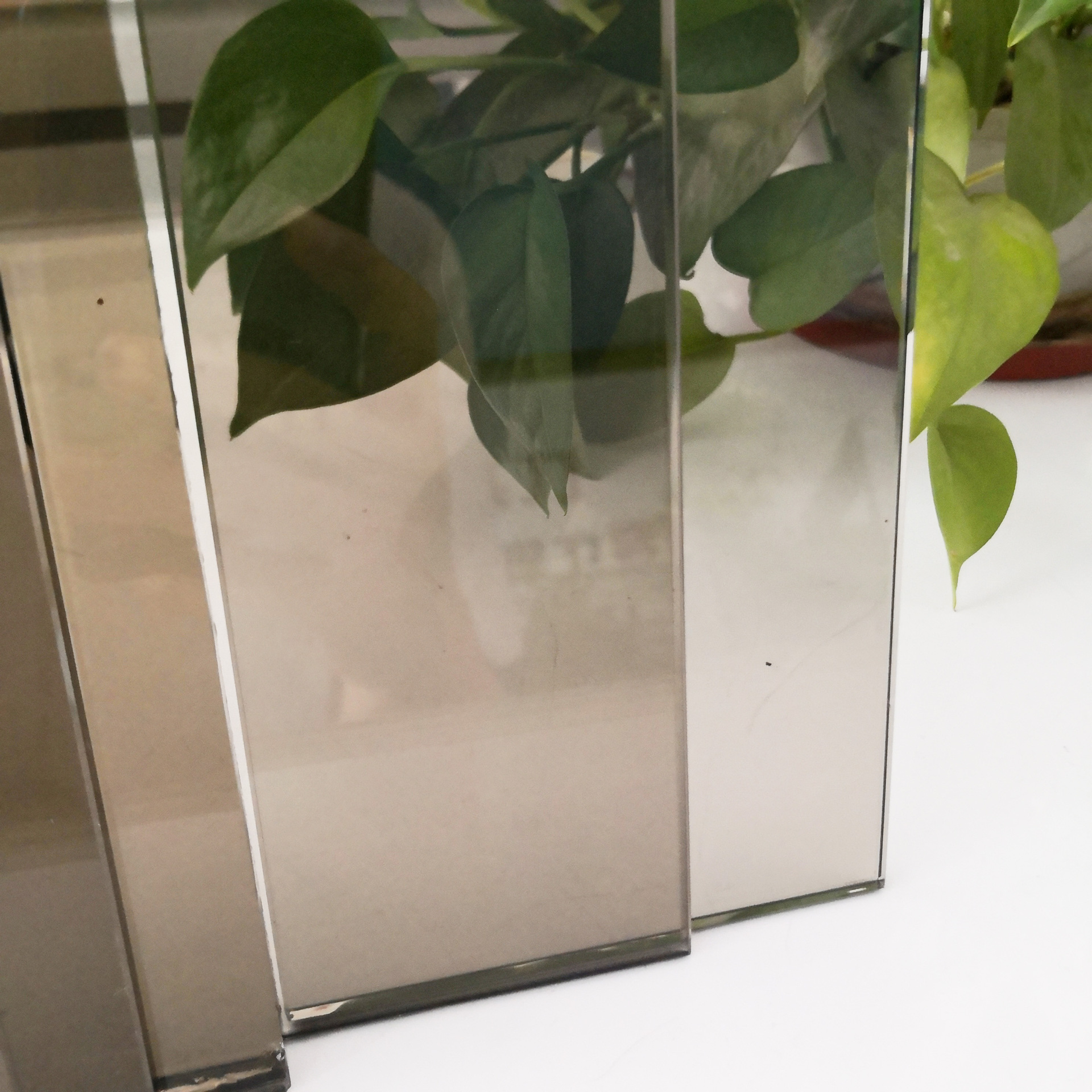 玻璃厂一件钢化茶玻10mm 5mm 6mm 12mm灰茶钢化色玻窗户幕墙玻璃