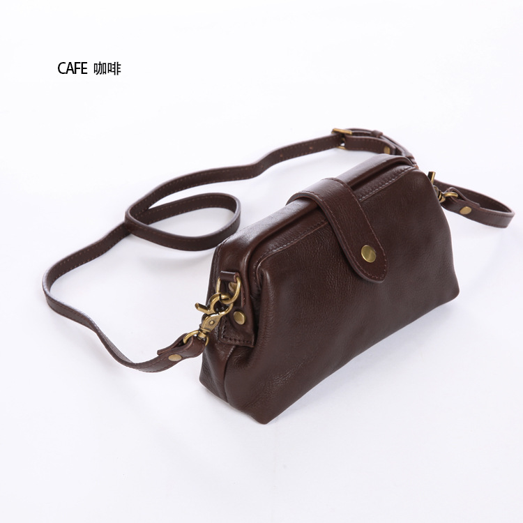 2023 New Genuine Leather Ladies' Bags First Layer Cowhide Clip Bag Casual Skeleton-Skin Box Bag Purse Frame Mini Messenger Bag