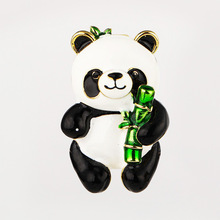 新款国风可爱熊猫抱竹胸针时尚气质小众独特设计感轻奢胸针