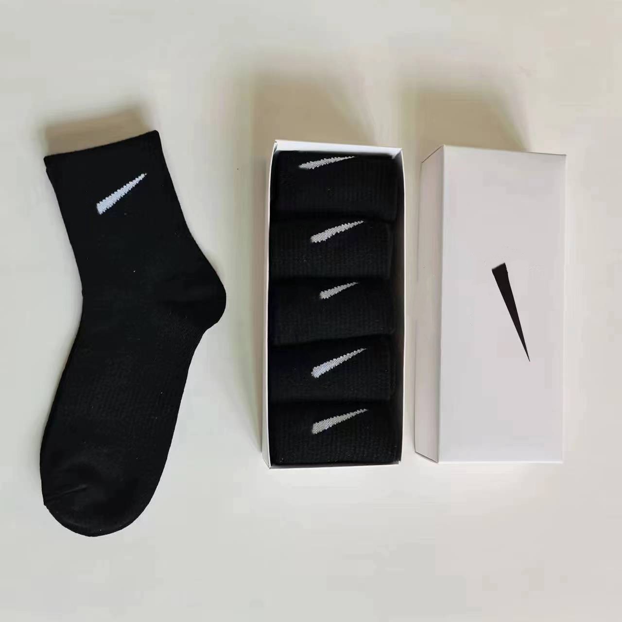 Suwan Nike St Boxed Men's and Women's Spring and Summer Candy Color Mid-High Tube Athletic Socks Five Pairs of Boxed Wholesale Delivery