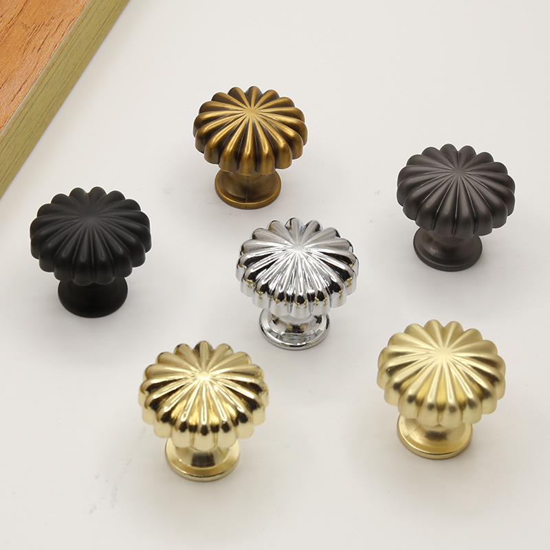 北欧式古铜色南瓜拉手合金属抽屉单孔拉手衣柜橱柜仿古拉手门把手