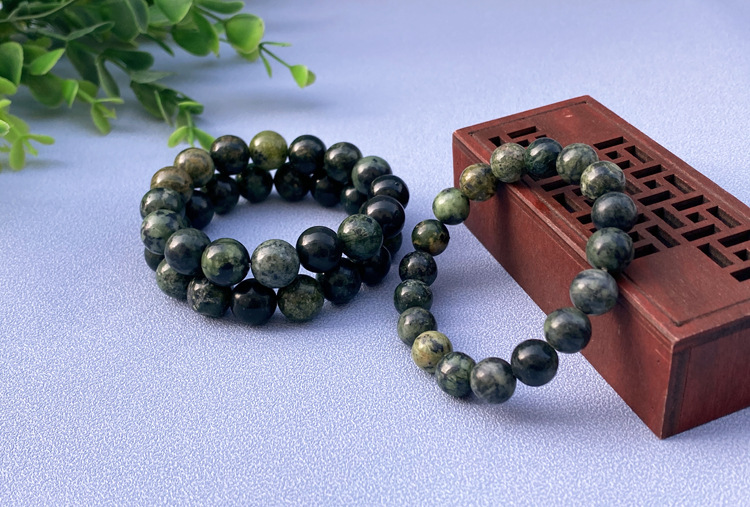 西藏药王石圆珠手链男女款直播货源批发藏玉手串蛇纹石玉单圈礼品