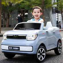 正版授权五菱mini儿童电动小汽车带音乐灯光蓝牙功能可手机操作