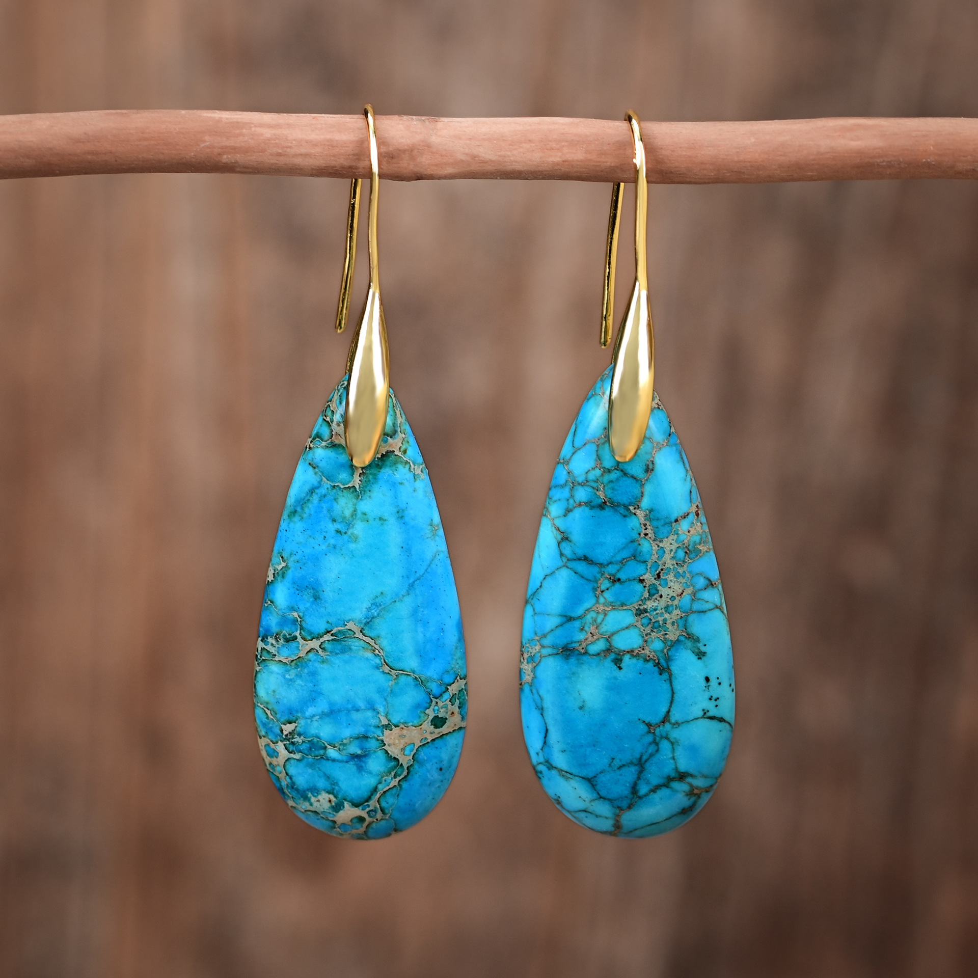 外贸电商新款浅蓝色水滴帝皇石耳环时尚简约天然石头耳饰珠宝批发