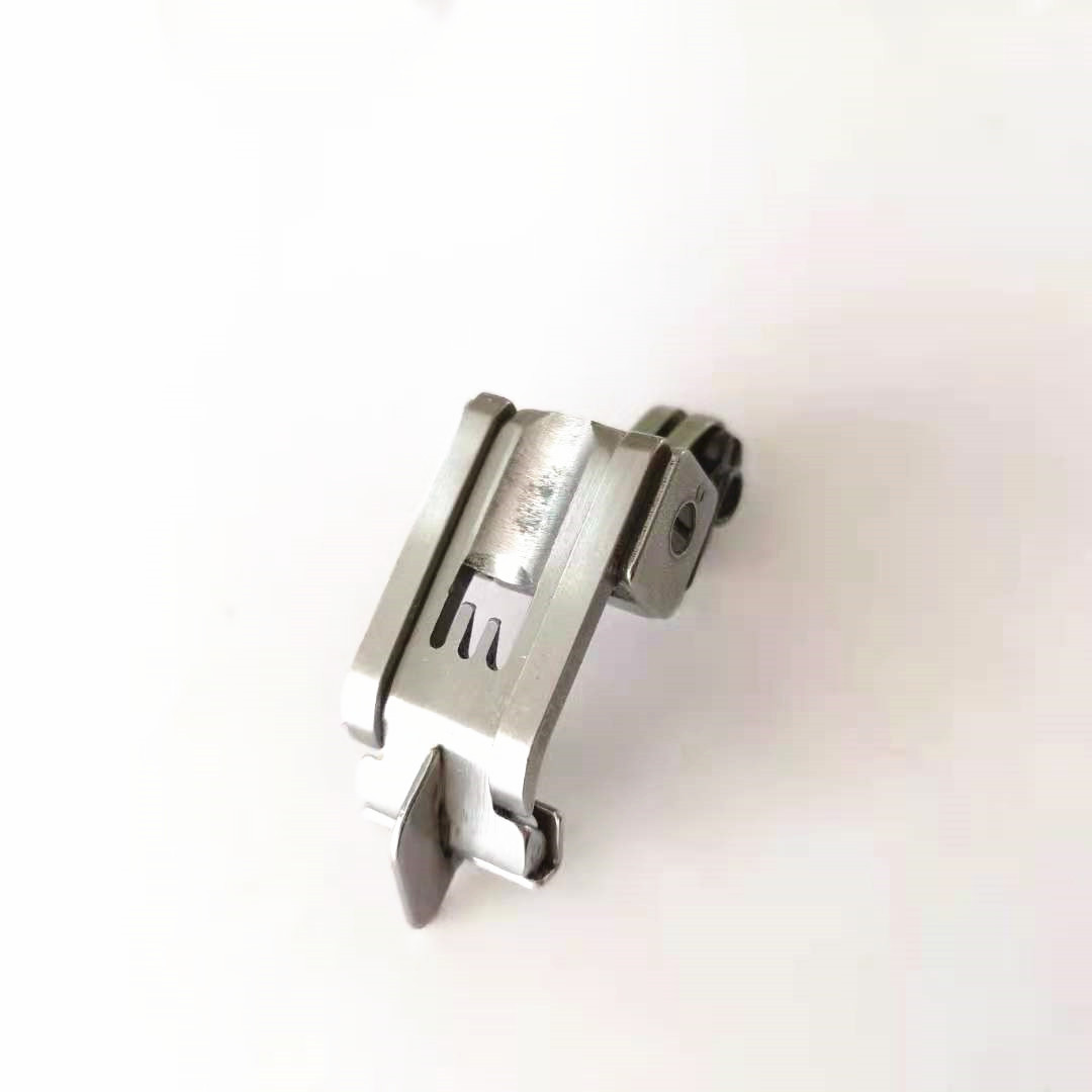 三针五线冚车厚料压脚 飞马大和银箭绷缝机过骨位大弧压脚64041
