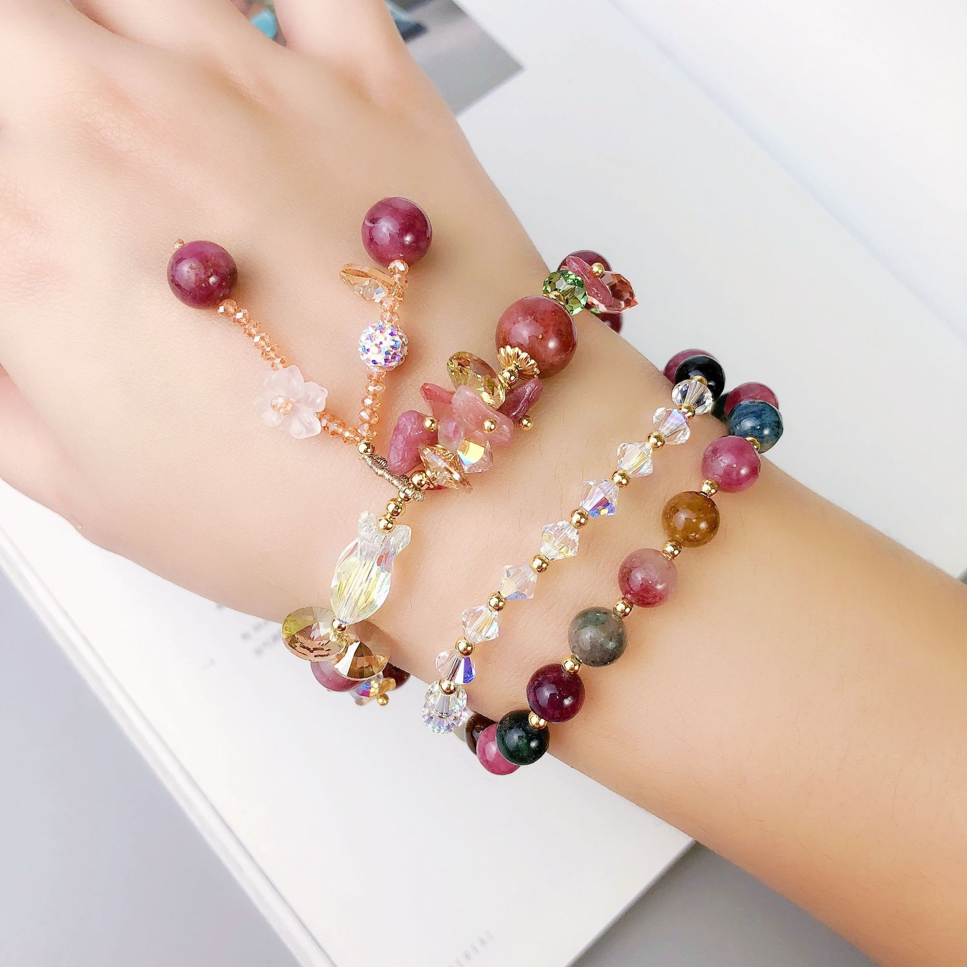 甜美气质碧玺三圈手链小众设计感奥地利水晶手串手工饰品串珠配饰