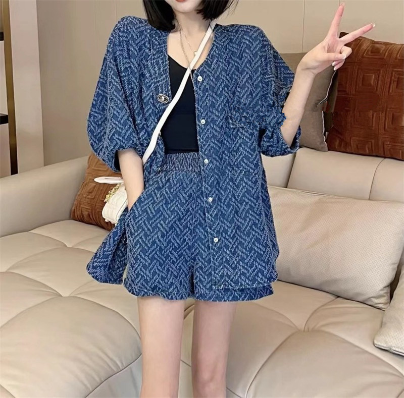 轻熟风女装套装港味网红新款女神范御姐炸街夏季牛仔上衣短裤套装