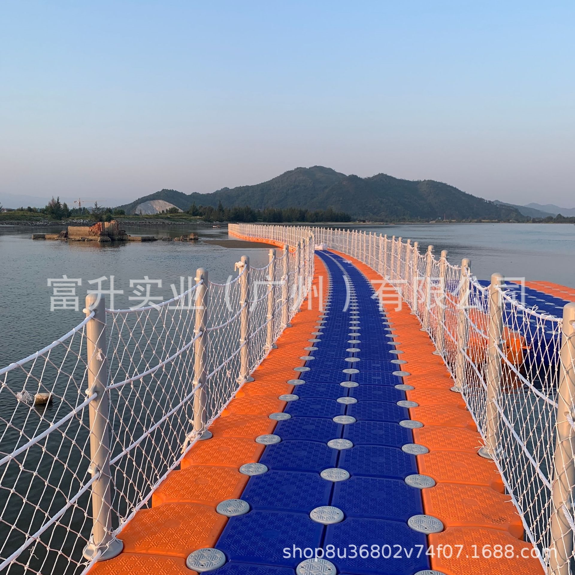 塑料浮筒钓鱼浮桥 碰碰车水上浮桥 游船泊位游艇码头工程-阿里巴巴