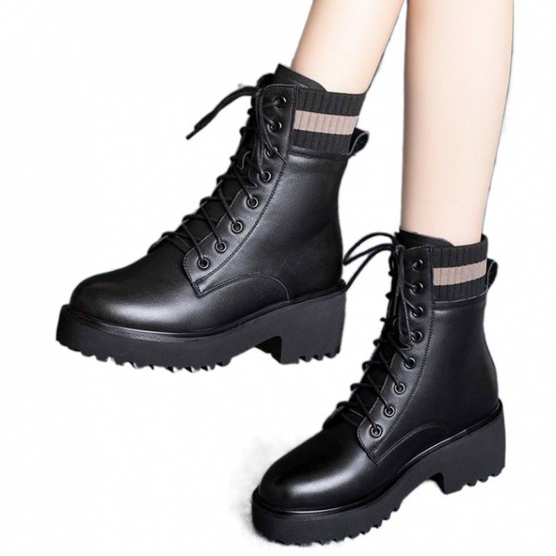 马丁靴女英伦风2022秋冬新款短靴女学生韩版厚底加绒网红ins潮鞋