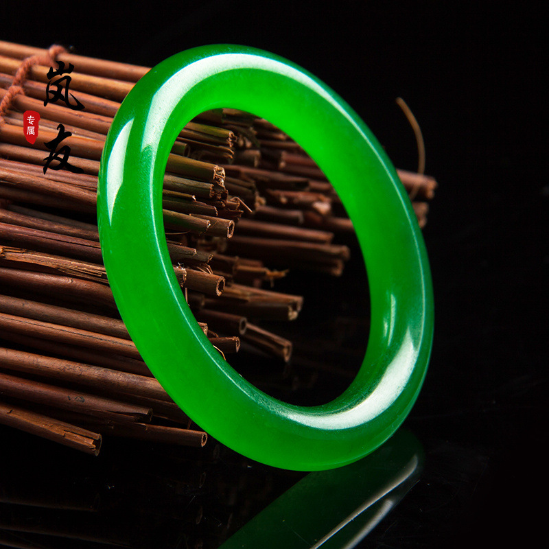 冰种马来玉圆条手镯满绿翡翠色手镯石英岩玉细圆条玉镯子