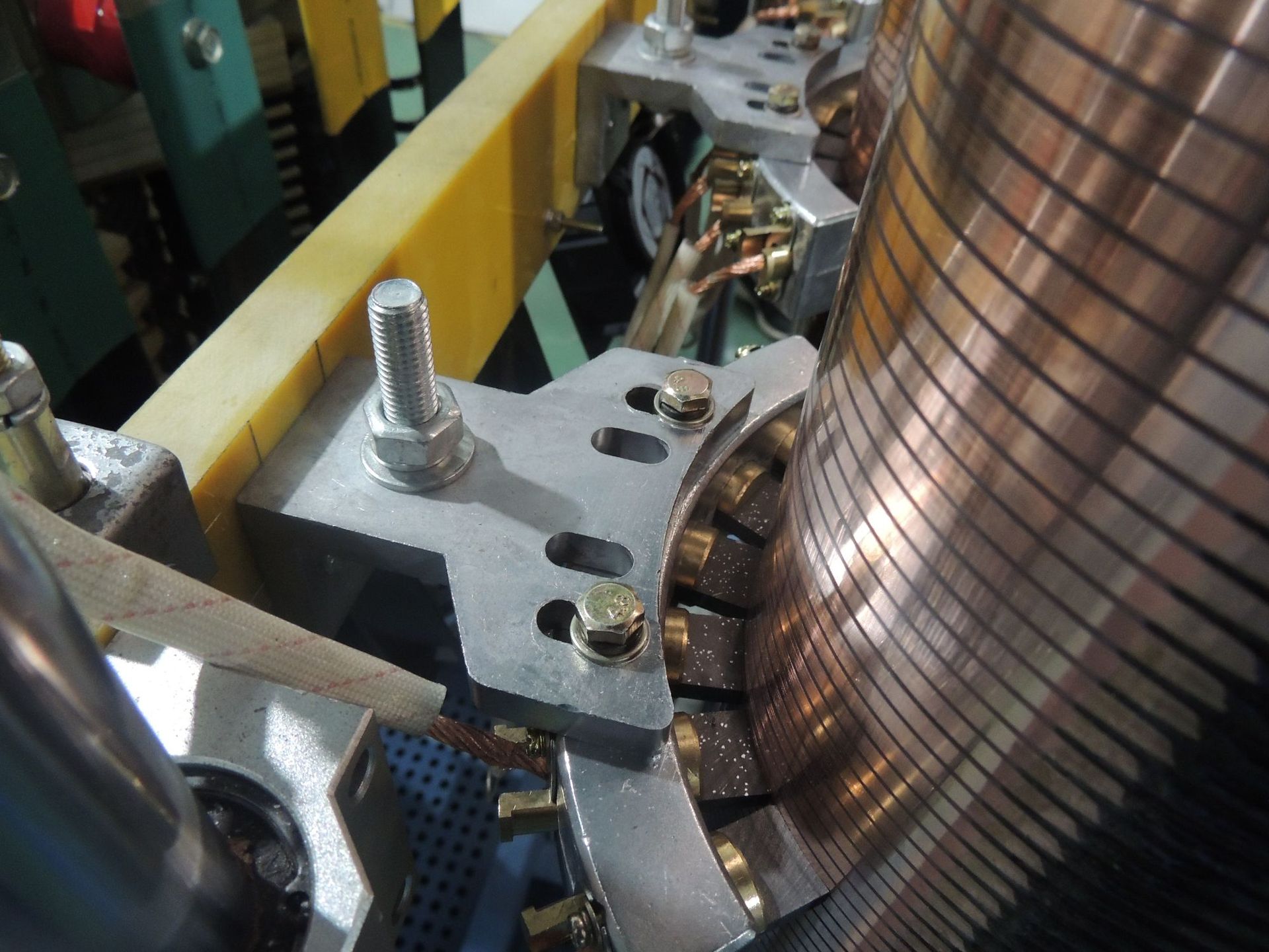 单相柱式调压器 三相柱式调压器 大功率电动调压器 0-760v可调可定制