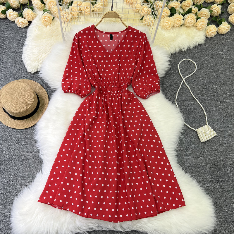 v领圆点连衣裙女夏季年韩版设计感收腰短款小众短袖字裙子