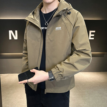 外套男春秋季潮流百搭高级感痞帅短款夹克男士潮牌休闲连帽冲锋衣