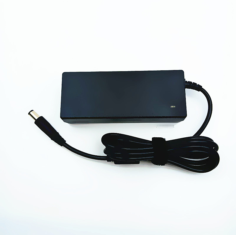 62a大口带针笔记本电脑电源充电器
