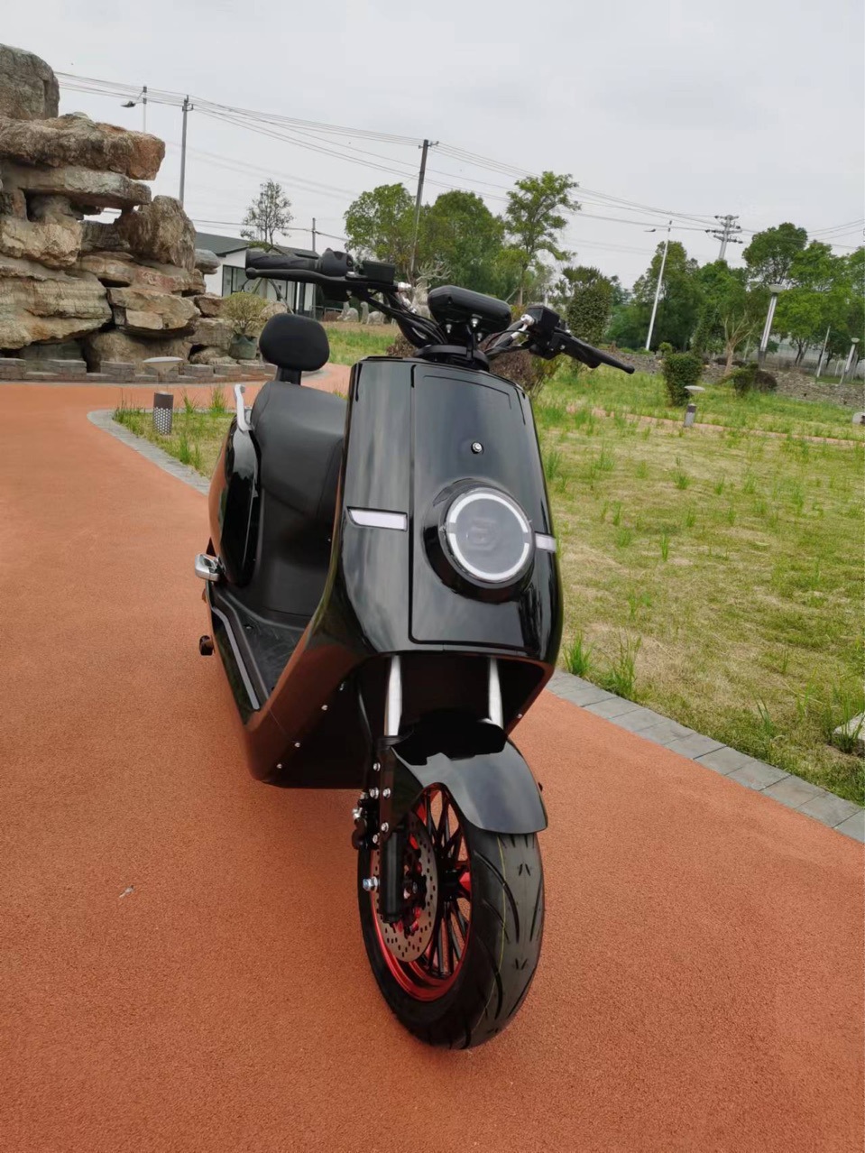 厂家批发跨境专供高速电动摩托车大功率电动车电瓶车酷车n7-阿里巴巴