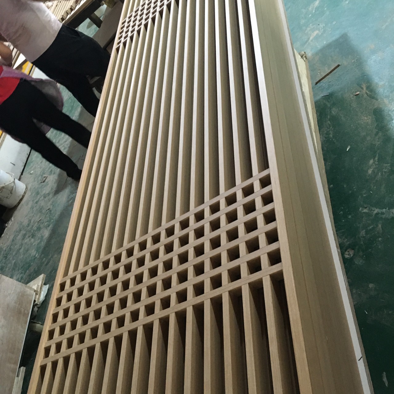 实木格栅板 木饰面木皮格栅板酒店工程高端餐厅别墅豪宅装饰格栅