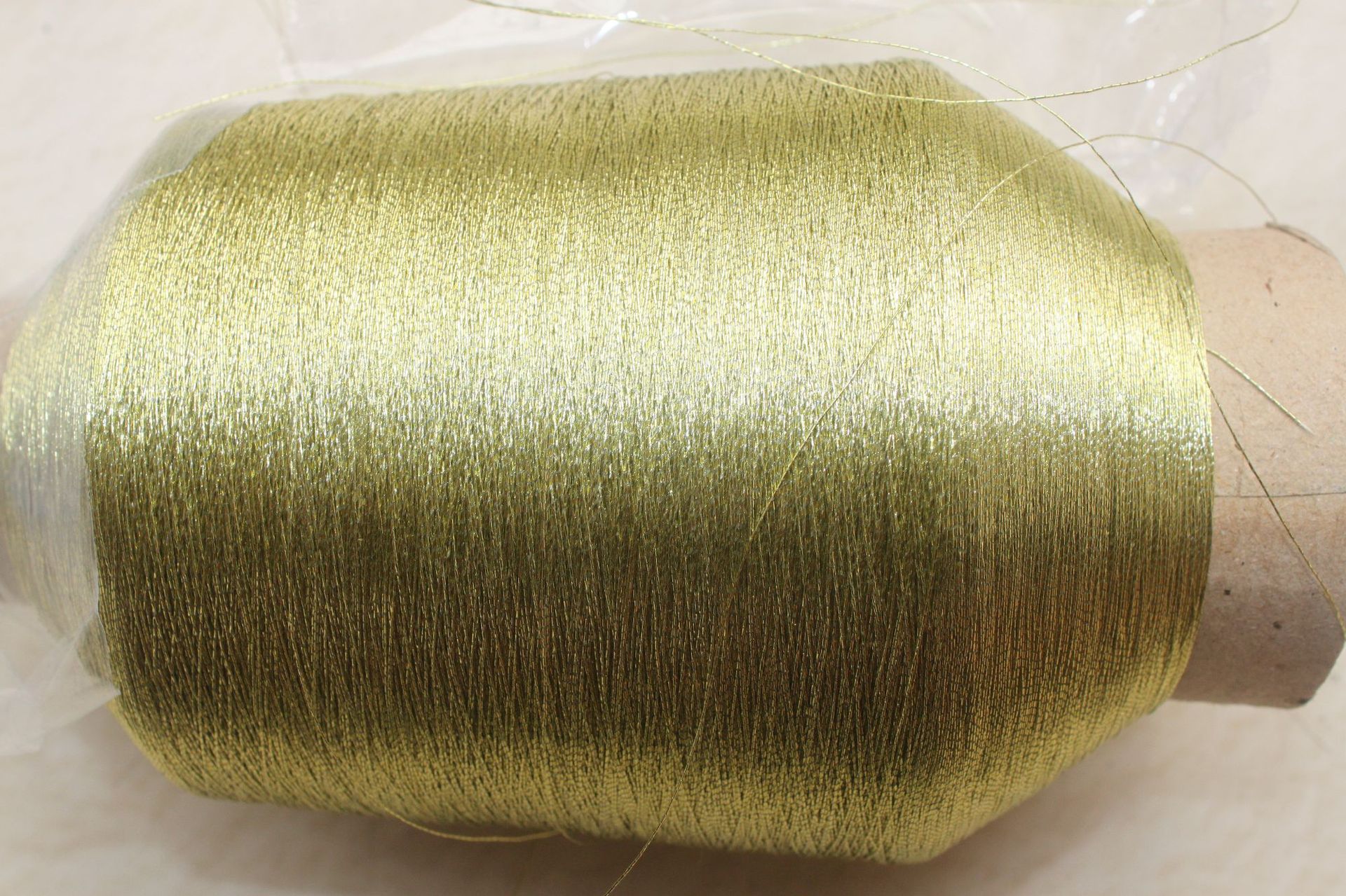 金葱包芯纱大红葱细线草绿葱缠绕人造棉纱天蓝金葱包覆涤纶线纱