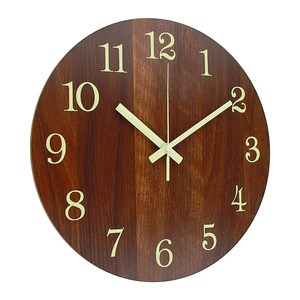 西班牙北欧现代夜光简约木质创意挂钟木钟客厅装饰挂表时钟大钟表