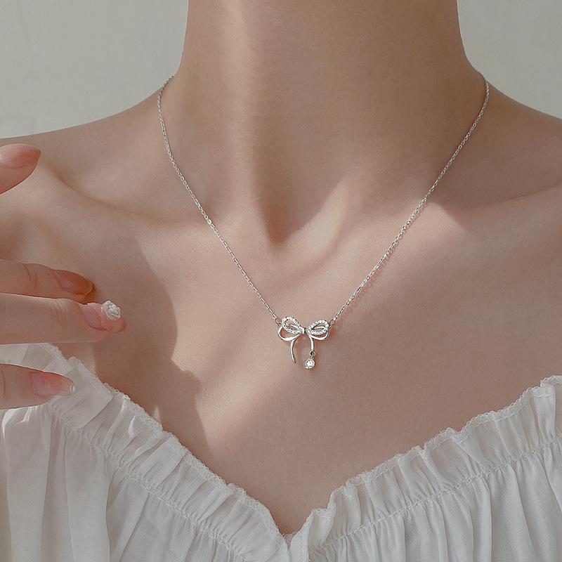 Bow Necklace 2023 New Light Luxury High-End Design Sense Niche Female Summer Clavicle Necklace S925 Sterling Silver