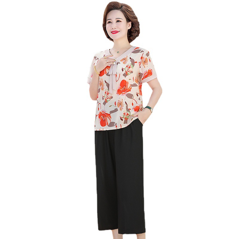 Mother's Wear Spring/Summer Wear Fashion 3/4 Sleeves Small Shirt 2023 Middle-Aged and Elderly Women's Suit Western Style Yarn Sleeve T-shirt Thin