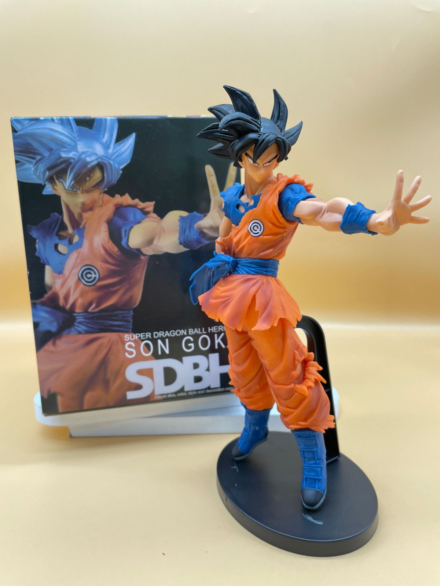 Dragon Ball Wukong Hand-Made Model Super Saiyan Gogeta Beji Special War Damage Cartoon Cartoon Doll Peripheral