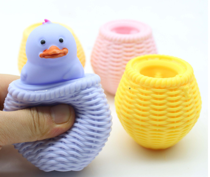 Cross-Border Hot Selling Chicken Cage Decompression Pinch Le Meng Pet Cup Vent Squeeze Cup New Exotic Tpr Creative Simulation Toy