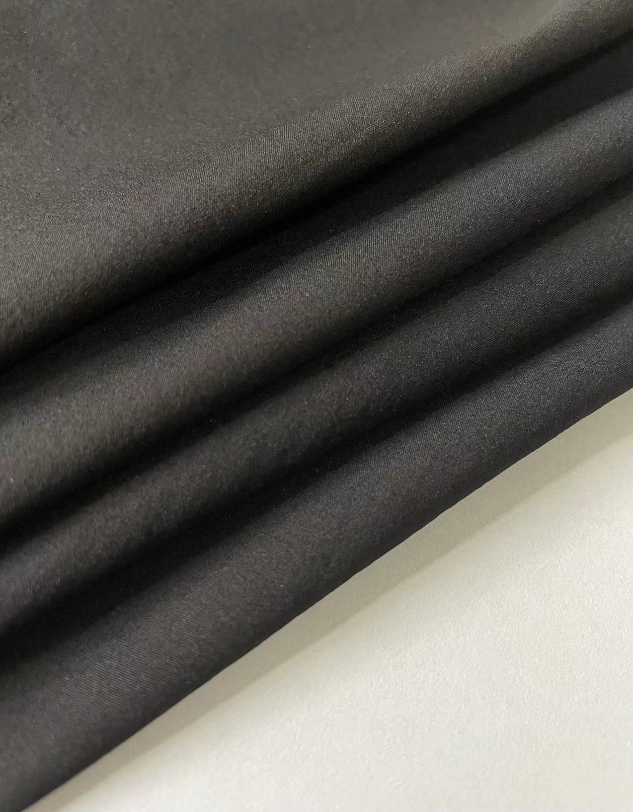 40d尼龙四面弹服装面料防水户外保暖布料耐磨弹力 回弹性好