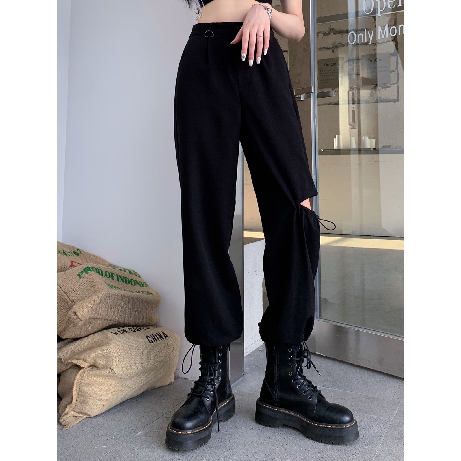 时尚秋冬季爆款破洞休闲裤女夏季新宽松显瘦黑色直筒束脚工装裤子