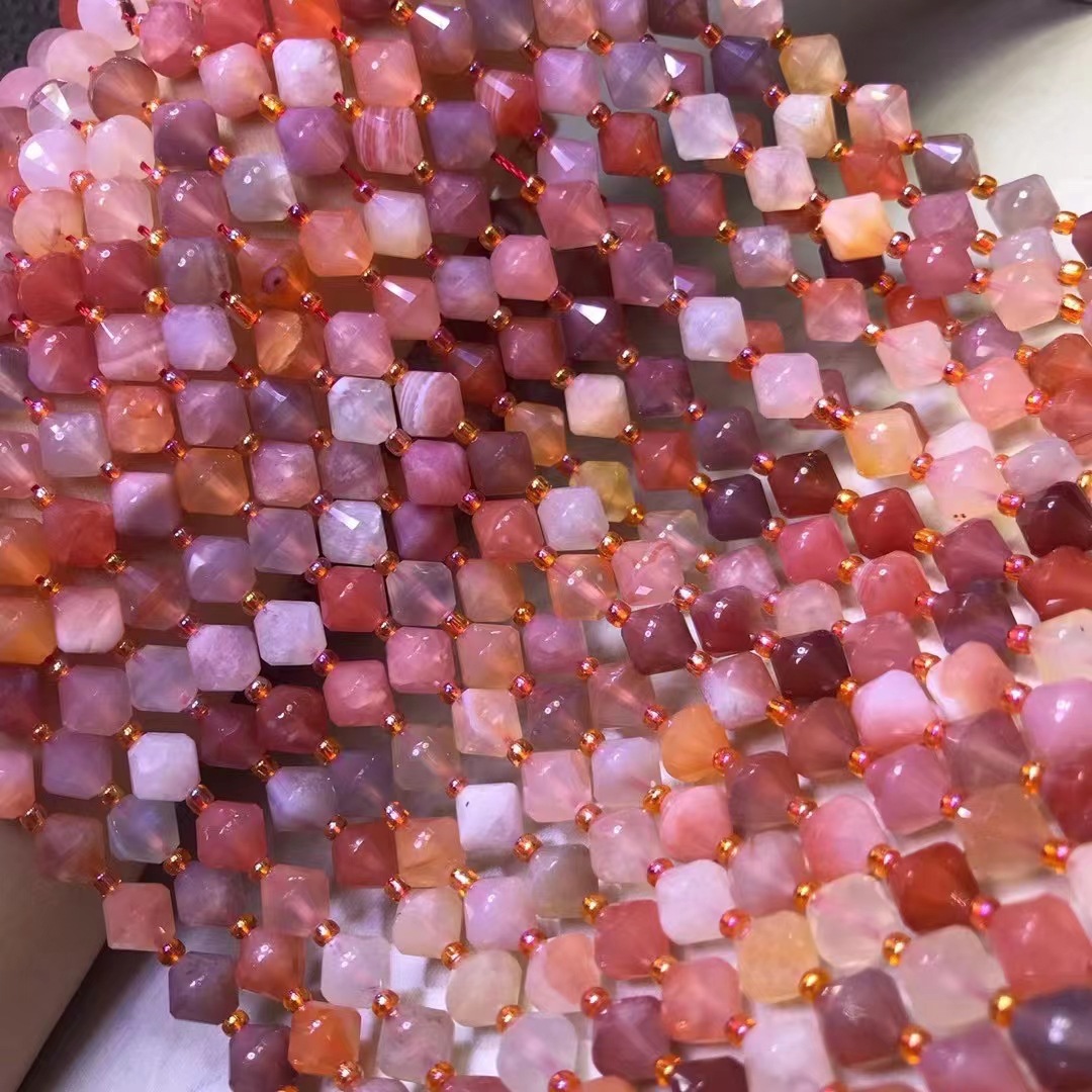 8mm 天然盐源玛瑙切角飞碟尖珠 钻石面棱形碟珠 水晶散珠半成品