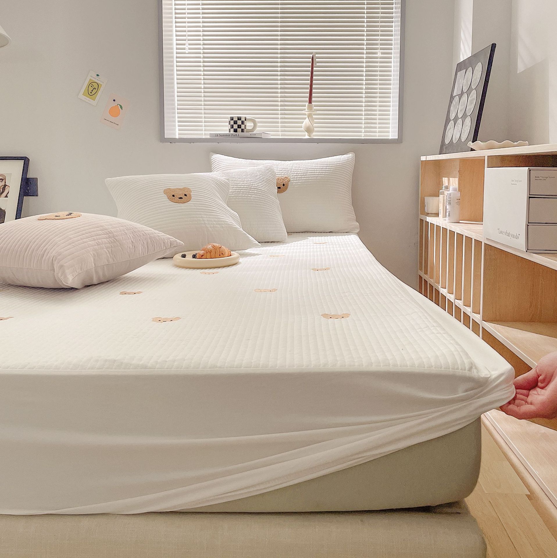 全棉小熊刺绣床笠绗缝加厚夹棉床笠-阿里巴巴