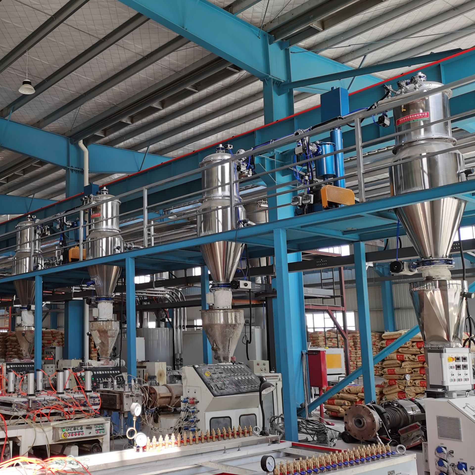 pvc自动计量配料系统 真空输送系统称重粉体加料系统计量混合输送