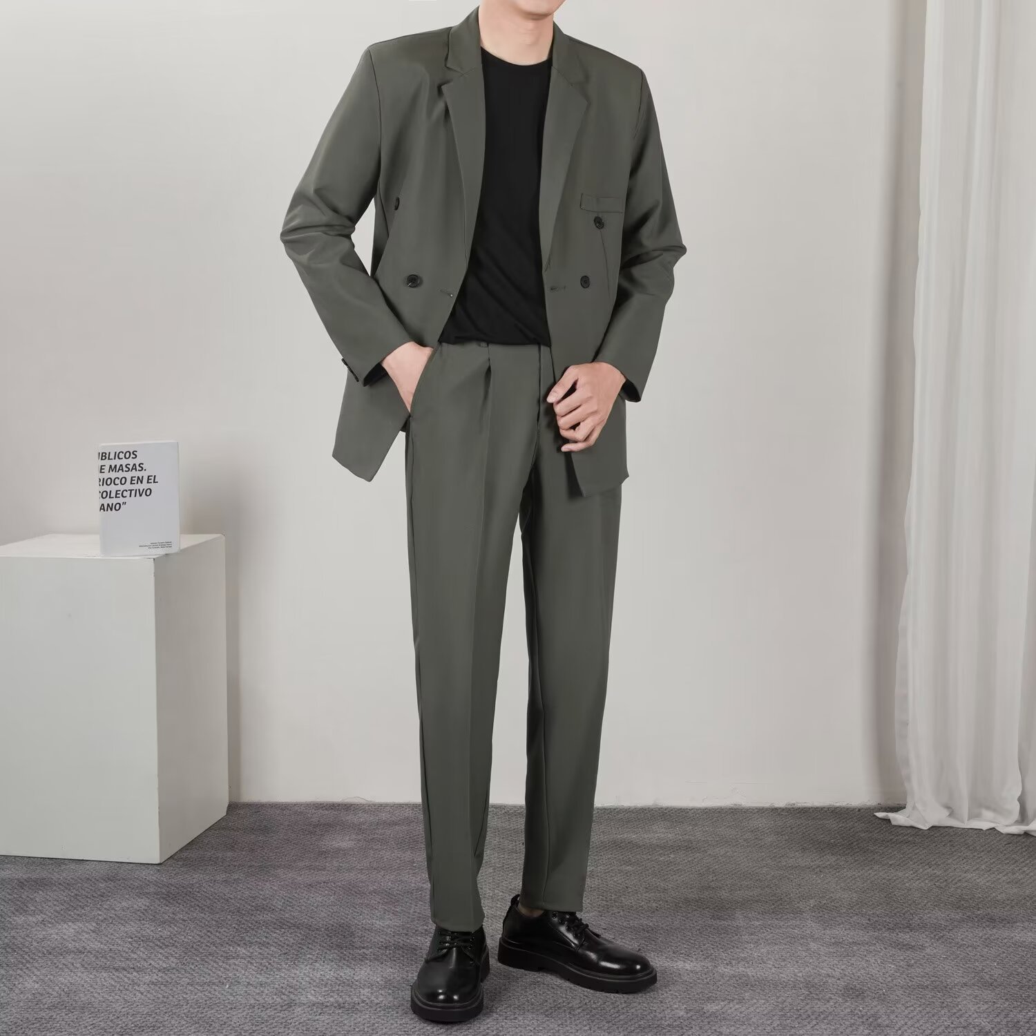 高级感休闲西服套装男士时尚潮流ins帅气小西装2024春秋宽松外套