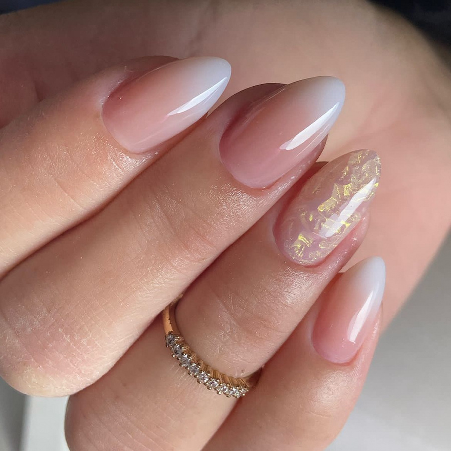 新款穿戴甲渐变闪片美甲贴片杏仁型甲片假指甲片 press on nails
