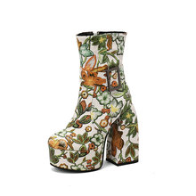 LAZADA女短筒靴秋冬款花朵刺绣粗跟超高跟皮带扣防水台女外贸工厂