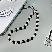 新款原创设计黑白珍珠手机挂绳     ins风个性直播同款手机链挂件
