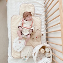 ins婴儿便携式尿布更换可折叠尿包多功能宝宝换尿布台隔尿
