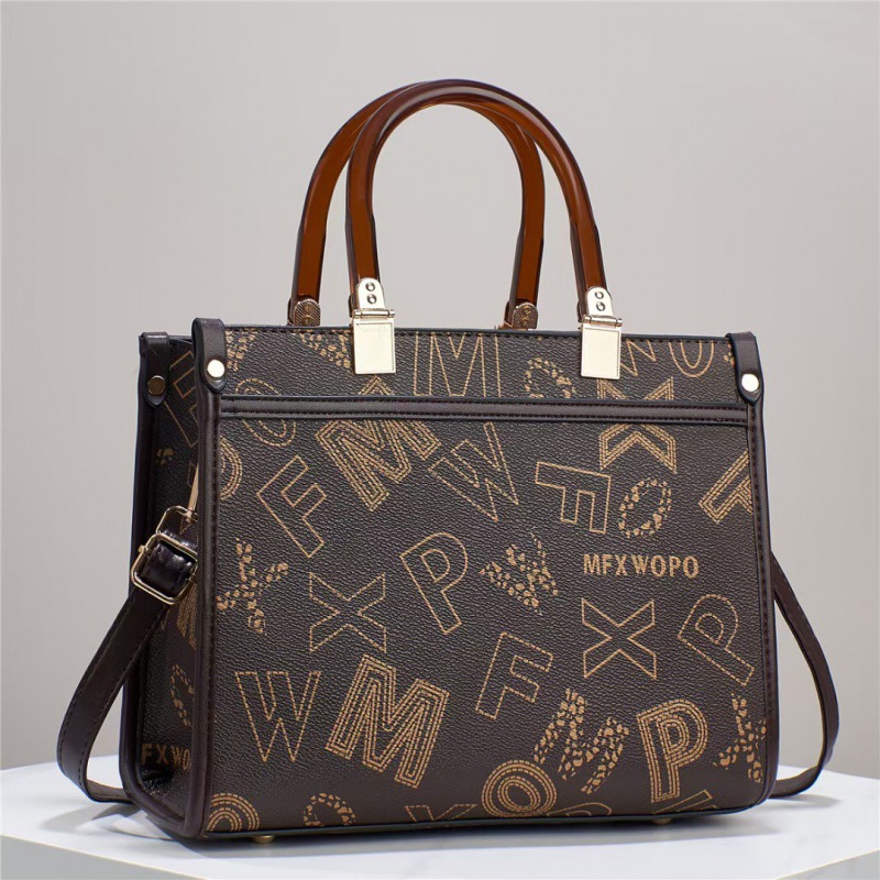 新款潮流大容量百搭气质休闲女人斜挎包包女士印花托特包高级感时