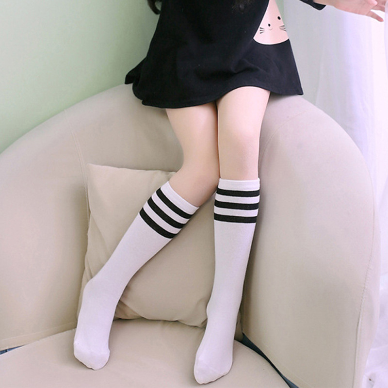 儿童幼儿园毕业照白色袜子中筒高筒校服袜小童运动足球袜表演男孩