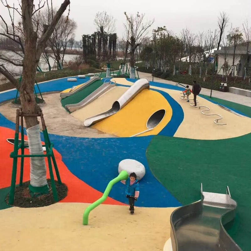 定制幼儿园景区不锈钢钻洞爬洞户外公园土坡隧道钻桶儿童游乐滑梯