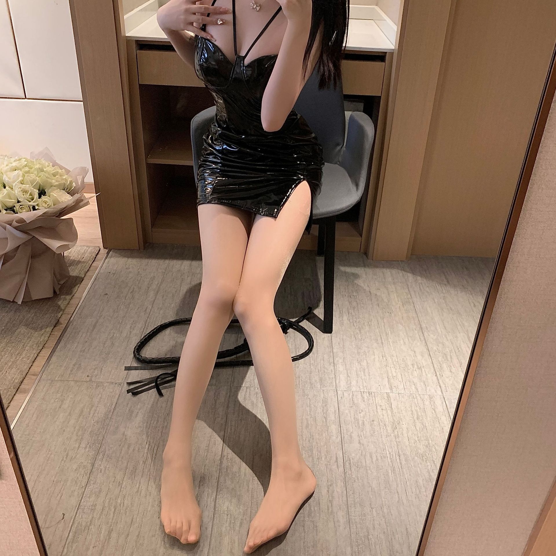 Red Shrimp Thread Black Silk Stockings Rear Vertical Thread Stockings Women's Sexy Ultra Slim 10D Pantyhose Internet Celebrity Spring and Autumn Stockings